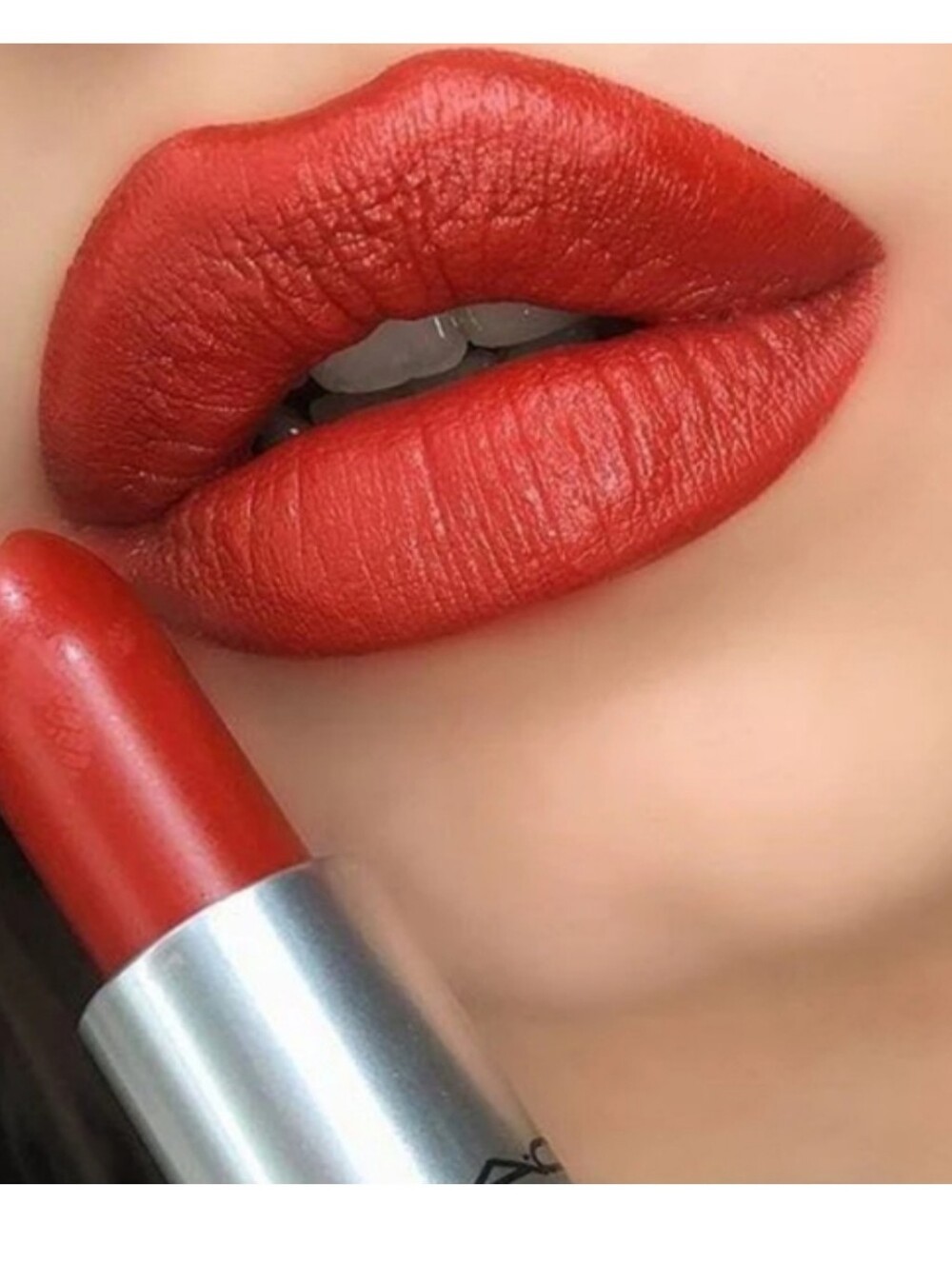 🧚‍♀️CHILI MAC Cosmetics MINI Little MAC Lipstick NWT